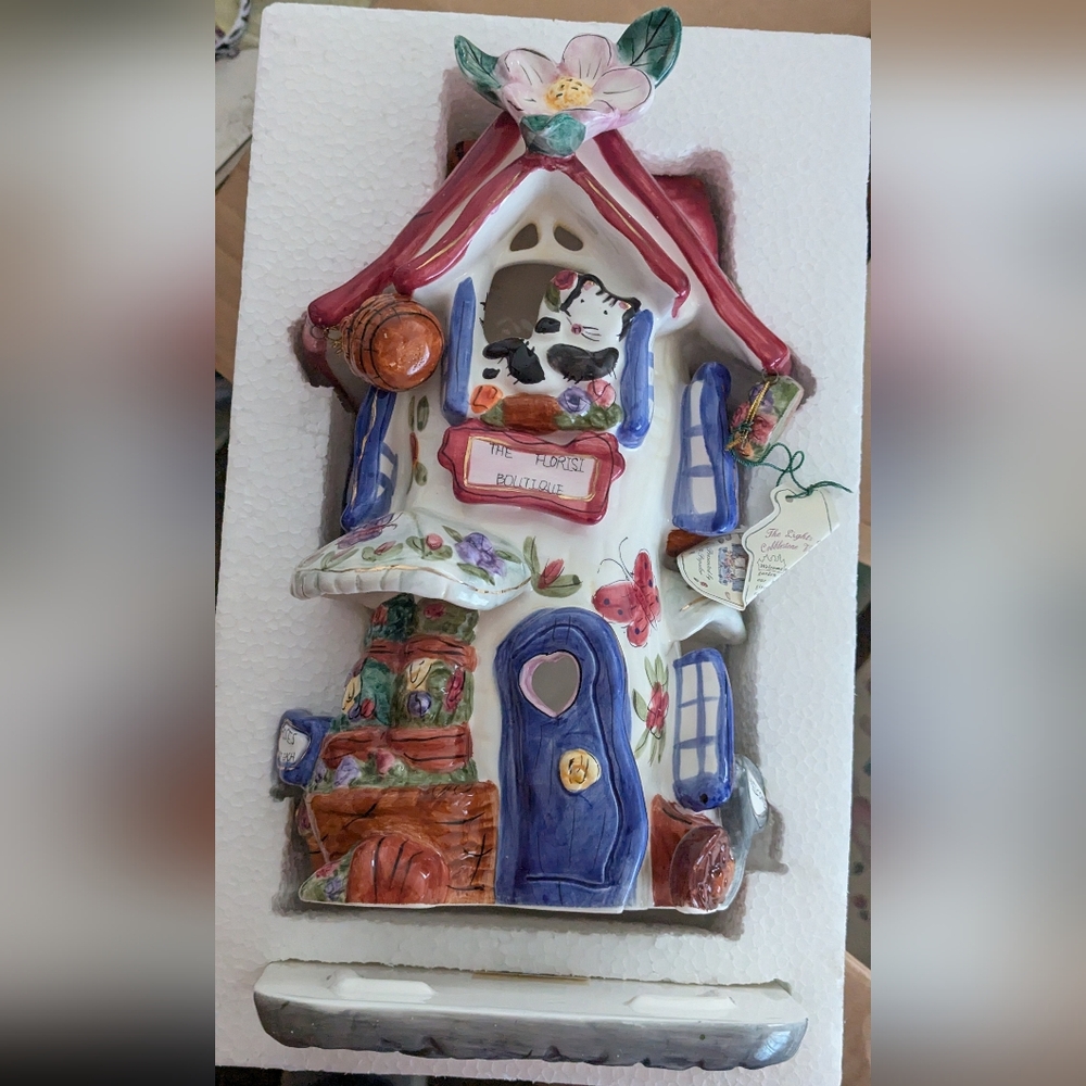 Colorful Ceramic Cat House Decor For Candle